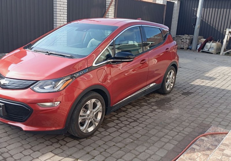 Chevrolet Bolt EV — приклад авто з США